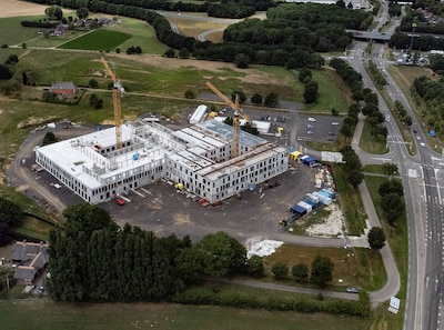 Nieuwe Slingeland Ziekenhuis opent in 2027: ‘Desnoods met stelconplaten als toegangsweg’