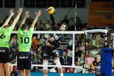 Volleyballers Orion Stars ook in mindere doen een maatje te groot voor ZVH bij start eredivisie