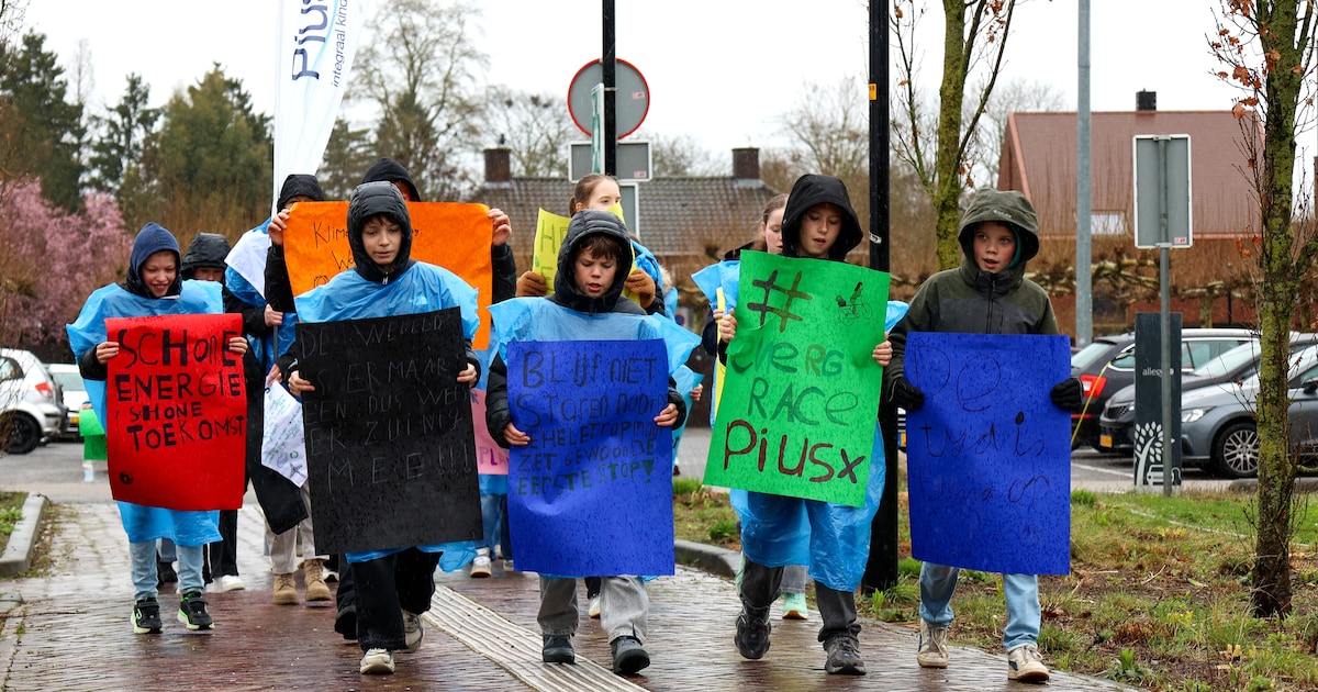 Bemmelse leerlingen in de stromende regen in actie voor Energy Race