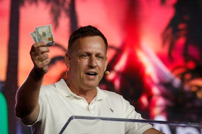 Superrijk en omstreden: Peter Thiels software verovert Duitsland in strijd tegen terreur