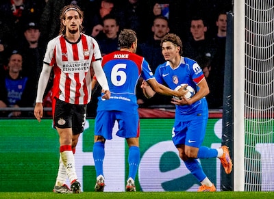 Spaanse media jubelen na ‘arrogante woorden’ van Peter Bosz: ‘De verdediging van PSV was een ramp’