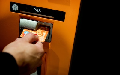 Nepagent steelt sieraden en pint bijna 3000 euro op meerdere locaties in Utrecht