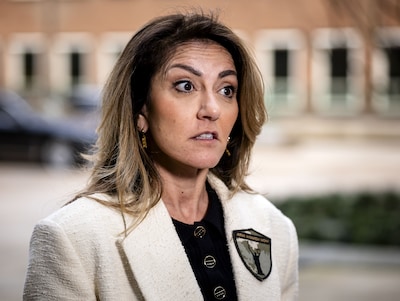 Liveblog Midden-Oosten | Zondagavond eerste militaire vliegtuig naar Oman om mensen terug te halen