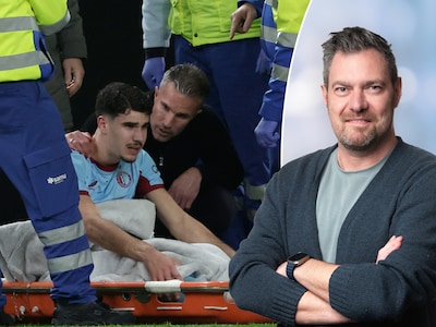 Column Sjoerd Mossou | De pijn van vader en zoon Van Persie in Sevilla: een verdrietig en ontroerend beeld