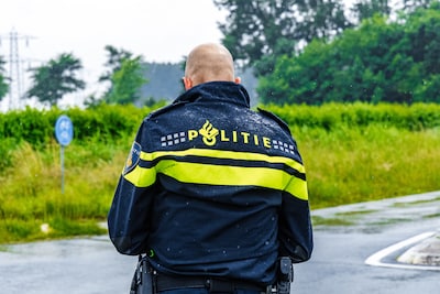 ‘Doe jij mee aan de ramadan?’ vraagt agent aan man: daarna barst hij in tranen uit