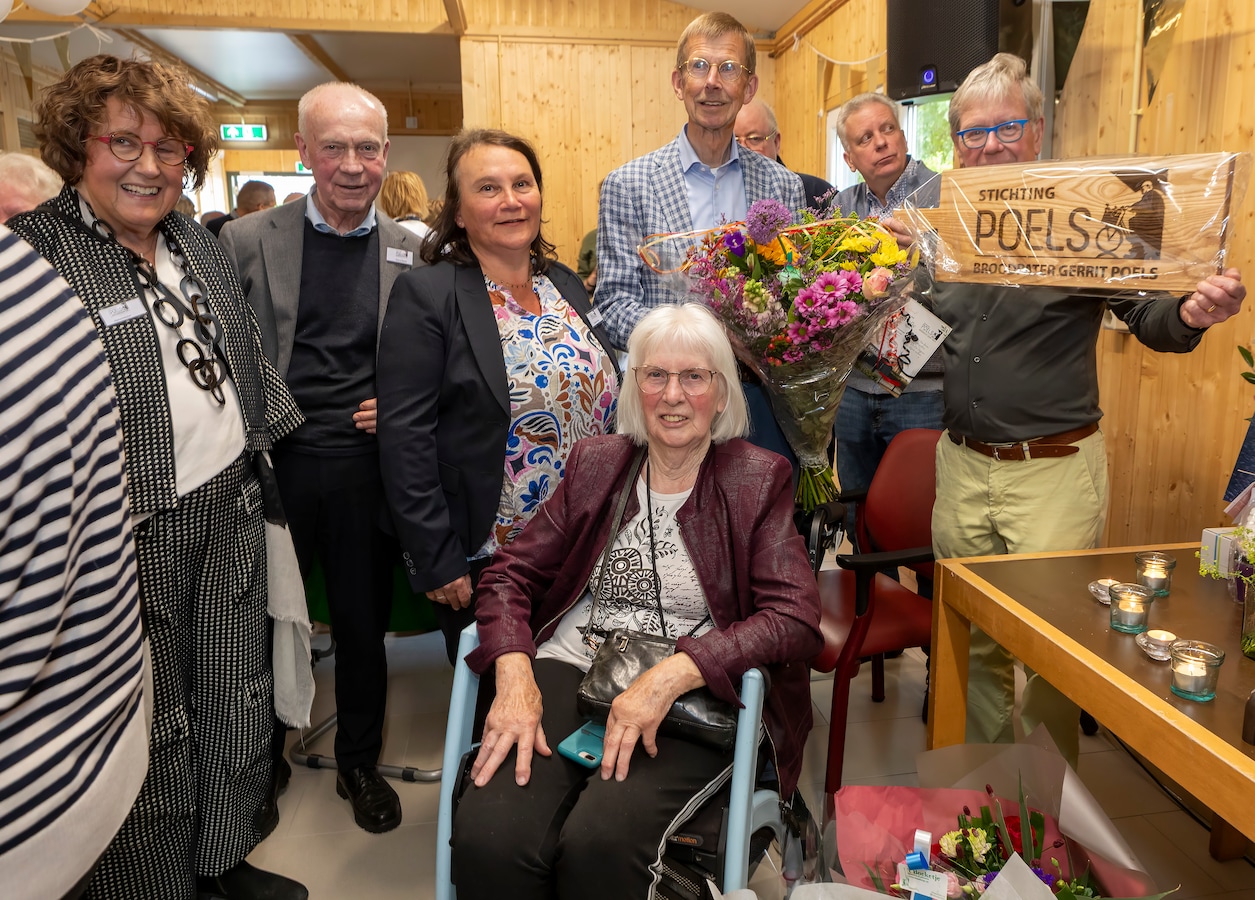 Angelique Poels opent het hofje van haar man, de broodpater: ‘Ik mis ...