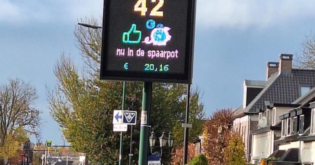 Deze 'flitspaal' in Renswoude geeft geld in plaats van boetes | Regio ...