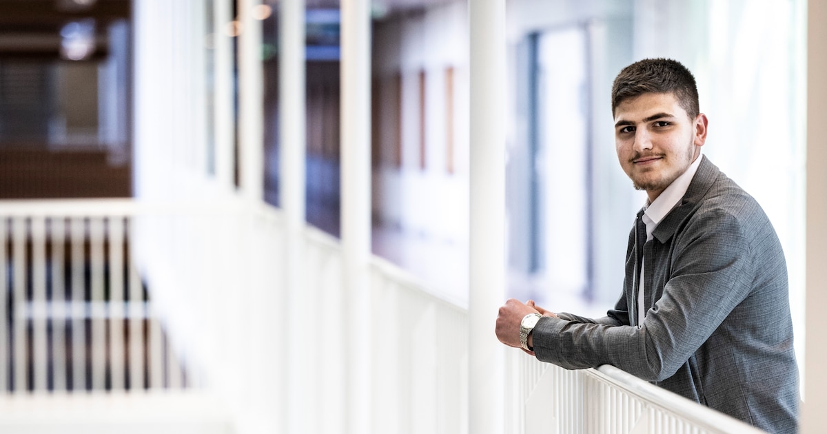 Jan Mustafa (21) mag definitief geen geneeskunde studeren in Nijmegen ...