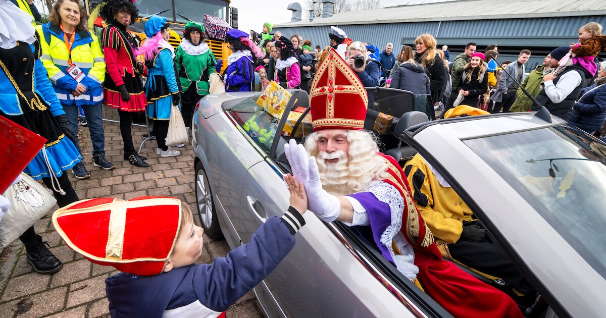 Na ijskoude dagen arriveert Sinterklaas met 16 graden in Huissen: ‘Onze lieve heer is een Huissense!