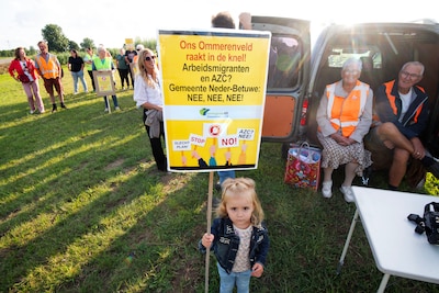 Neder-Betuwe pakt asieldossier op en bestudeert nieuwe potentiële azc-locaties