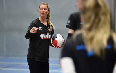 Utrechtse volleybalsters onderuit tegen landskampioen, maar aanvoerder Gras blijft positief: ‘We zij