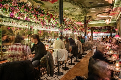 ABN Amro: hogere koopkracht zorgt voor meer bestedingen in horeca