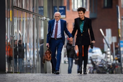 Omstreden Gerard Sanderink onvindbaar, Centric weet niet waar het 50 miljoen naar moet overmaken