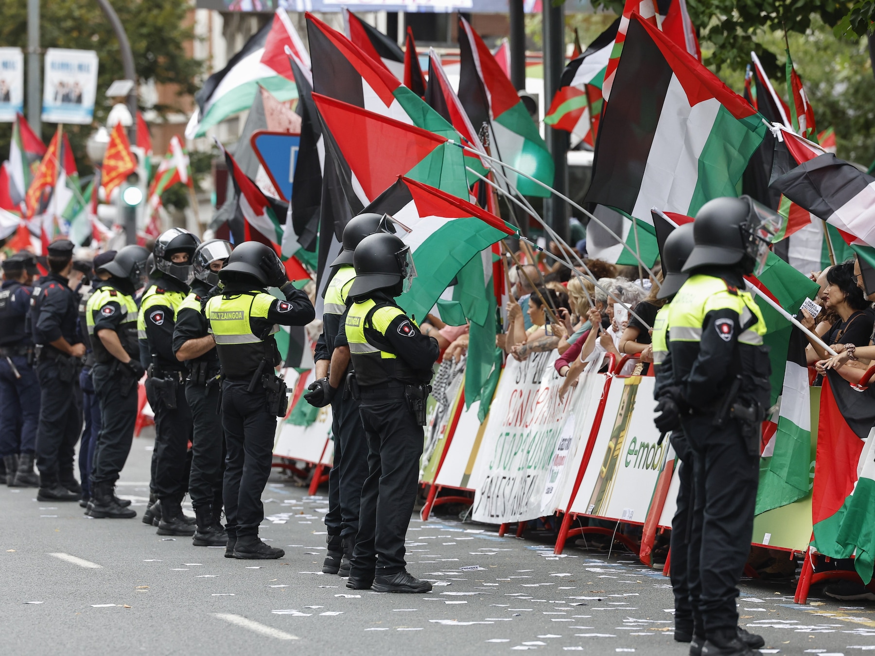 Peloton moet Vuelta staken vanwege pro-Palestijns protest