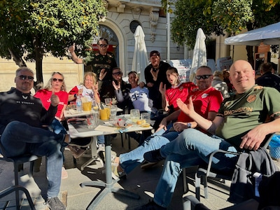 LIVE Europa League | Aftellen nu echt begonnen: fans FC Utrecht genieten in binnenstad Sevilla