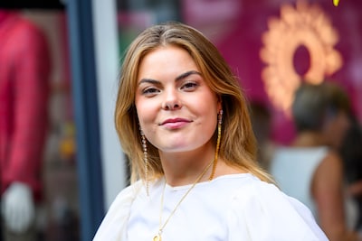 Eloise gaat op stap met broer Claus en Art experimenteert met nieuw kapsel