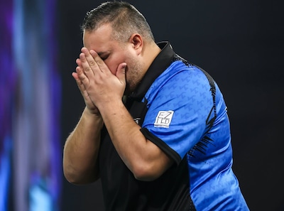 Jermaine Wattimena komt in thriller net tekort tegen Gary Anderson: ‘Te krankzinnig voor woorden’