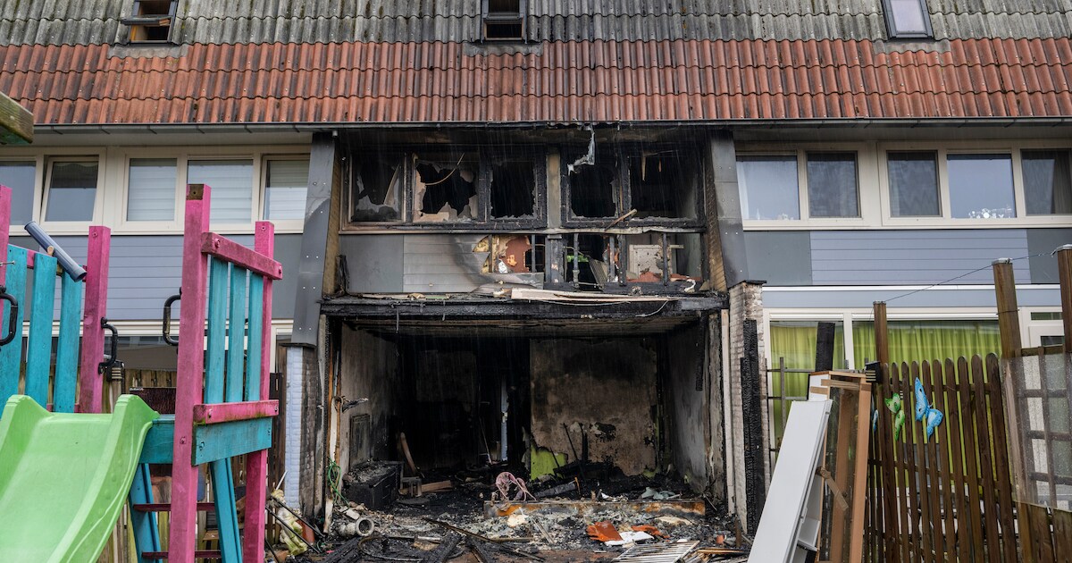 Huizenblok Gendt gesloopt na brand: ‘Te veel schade om veilig op te kunnen knappen’
