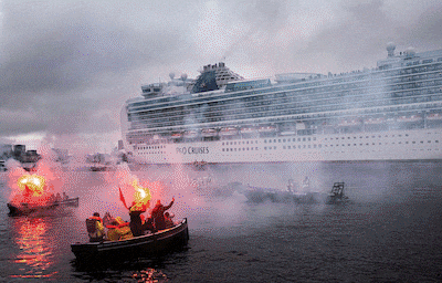 Stem op jouw favoriete regionale nieuwsfoto van 2025