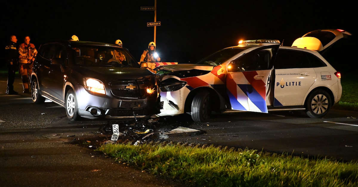 Politiewagen betrokken bij verkeersongeval in Groesbeek.