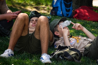 Artsen waarschuwen voor ‘pisquiz’ nadat Belgische scout (10) op intensive care belandt