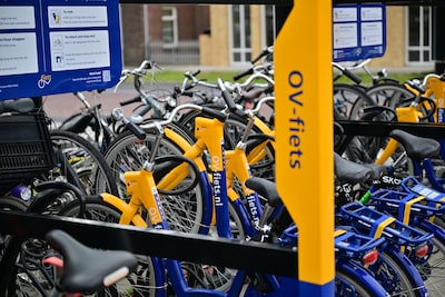 Geen ov-fietsen beschikbaar door landelijke storing: ‘Het slot gaat er niet vanaf’
