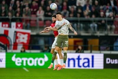 LIVE | PSV al heel snel op rozen in Alkmaar: Guus Til verdubbelt de voorsprong tegen AZ