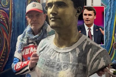 Kunstenaar geeft 100.000 dollar uit aan standbeeld van vermoorde Charlie Kirk, maar niemand wil het hebben