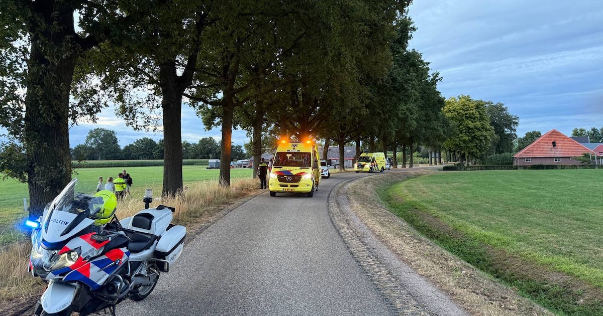 Jongeman gewond bij brommerongeluk in Zieuwent.