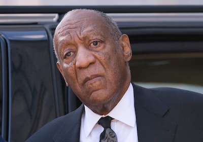 Jury kent 84-jarige ex-serveerster 19 miljoen dollar toe voor verkrachting door Bill Cosby