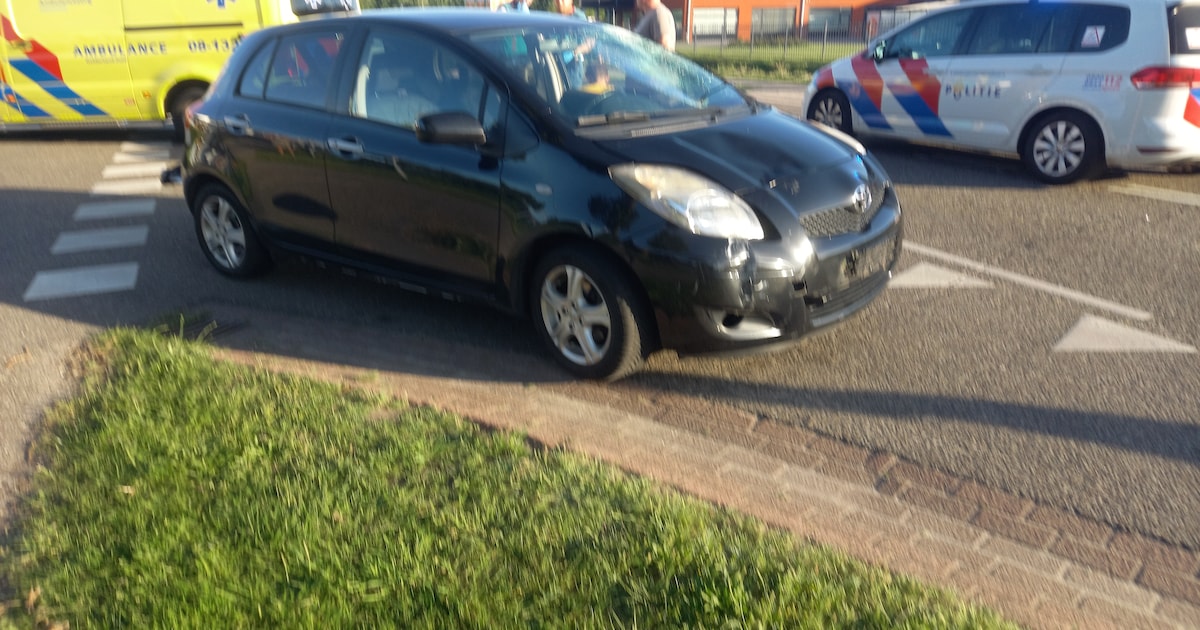 Fietser ernstig gewond door ongeluk met auto in Groesbeek