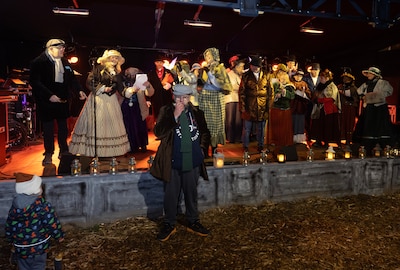 Dickens in de Liemers blijft gratis: ‘Sommige gezinnen komen elke avond’