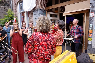 Nijmegen krijgt weer gratis brassfestival onder de Waalbrug