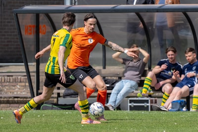 Mees (23) is bij De Bataven weer die creatieve voetballer van Angeren: ‘Vertrouwen terugbetaald met 