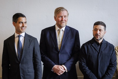 Zelensky krijgt vrijheidsaward en vraagt om minuut stilte in Middelburg: ‘Laat de Russen niet onbestraft’