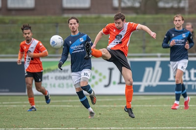 Voetballer Vince (28) klapt vol met zijn hoofd op het asfalt: ‘Daarna kon ik opeens helemaal niets’