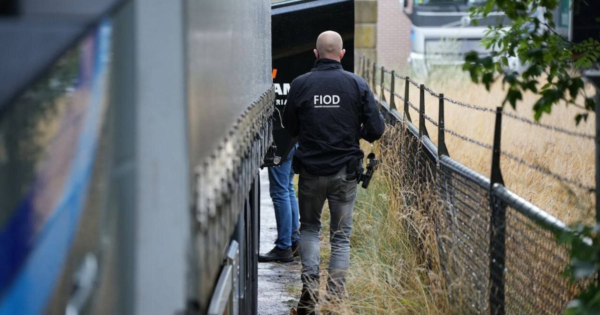 Belastingfraude en witwassen: mannen en vrouw uit Doetinchem aangehouden