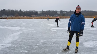 Wageningse uiterwaarden lopen vol schaatsers: ‘prima ijsvloer’