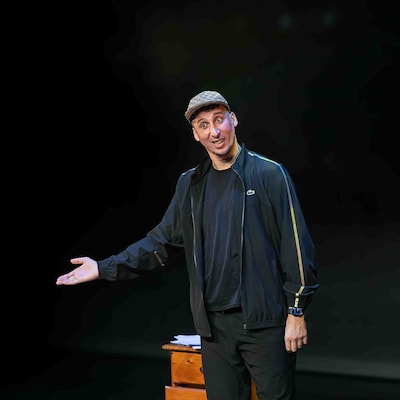 Jawad es Soufi treedt op in Tiel