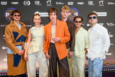 Violiste en drummer Son Mieux verwachten samen eerste kindje
