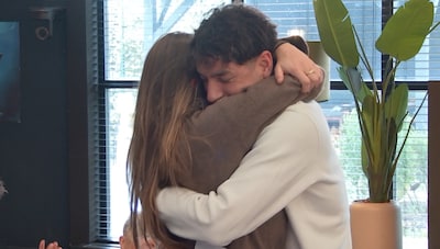 Thomas wint 100.000 euro in De Bondgenoten, maar laat kersverse vriendin Chess achter: 'Ik wacht op haar'