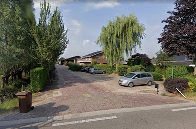 Verhuizing loonbedrijf maakt weg vrij voor bouw van 48 woningen in Wekerom-Oost