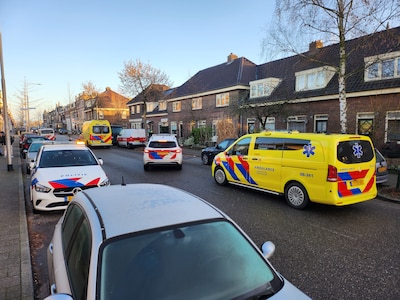 Agenten treffen gewonde man (51) aan na vechtpartij in Nijmegen, 20-jarige verdachte aangehouden