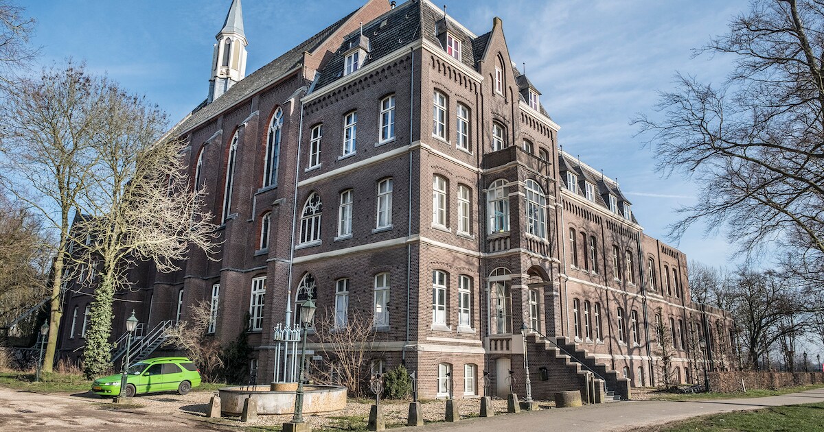 Te koop: rauw poptempeltje in monumentaal klooster, ‘maar verkoop het niet zomaar’