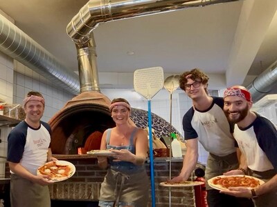 Sanne zoekt zomerbaan: werken als pizzabakker bij Bastacosi op een hete zomerdag is zweten