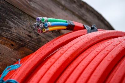 Noodradio gekocht? Vergeet je telefoon maar: dit achterdeurtje werkt wél bij een black-out