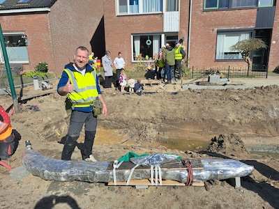 ‘Uiterst zeldzame’ balk van Vikingschip zegt veel over handel tussen Dorestad en Scandinavië, vondst