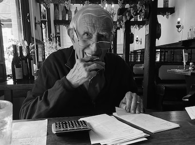 Kostas Gliatis wás Dionysos, nu is de eigenaar van het iconische Griekse restaurant er niet meer: ‘H