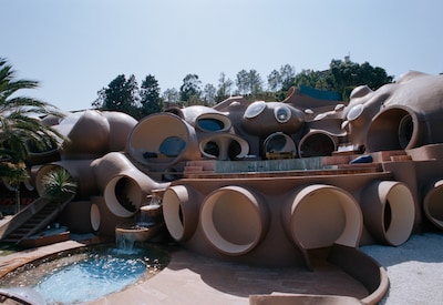 De villa’s van Christian Dior, Pierre Cardin en Karl Lagerfeld: ‘Dit is nauwelijks bewoonbaar’