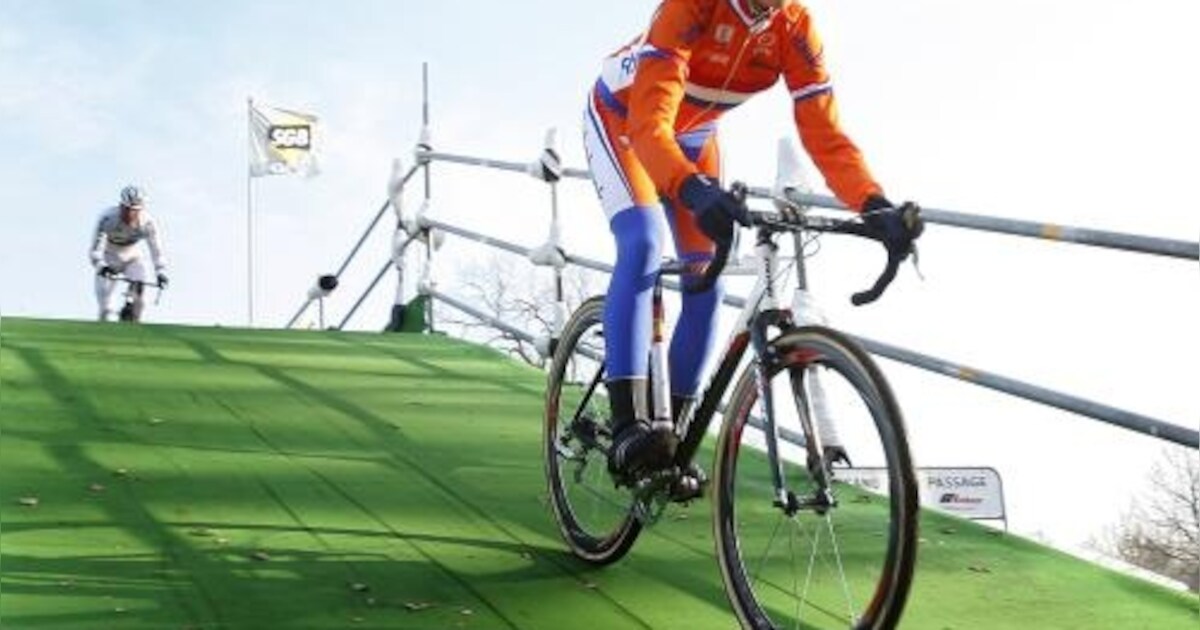 Mirjam Melchers stopt met crossen